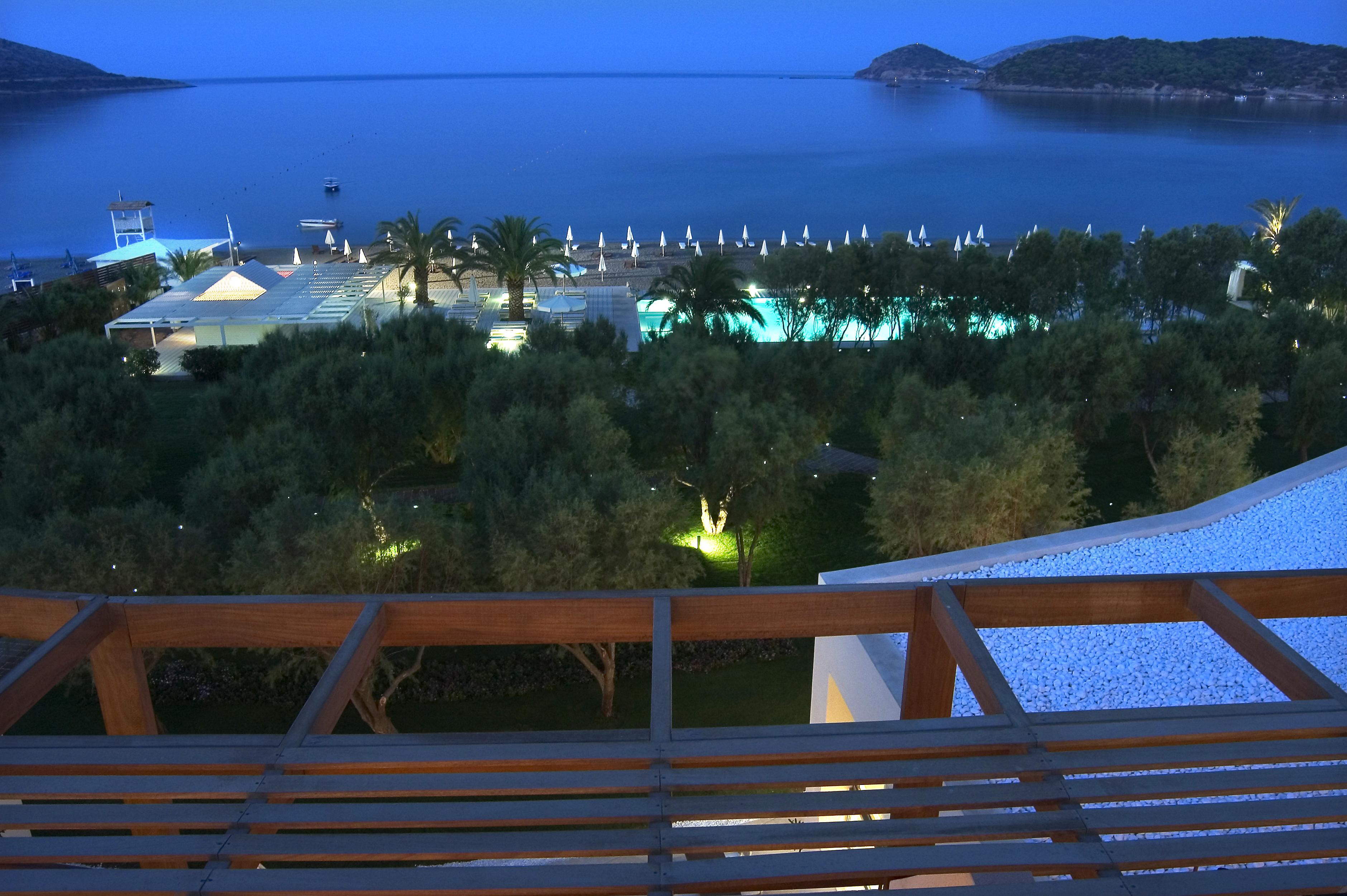 Plaza 5* Anavyssos
